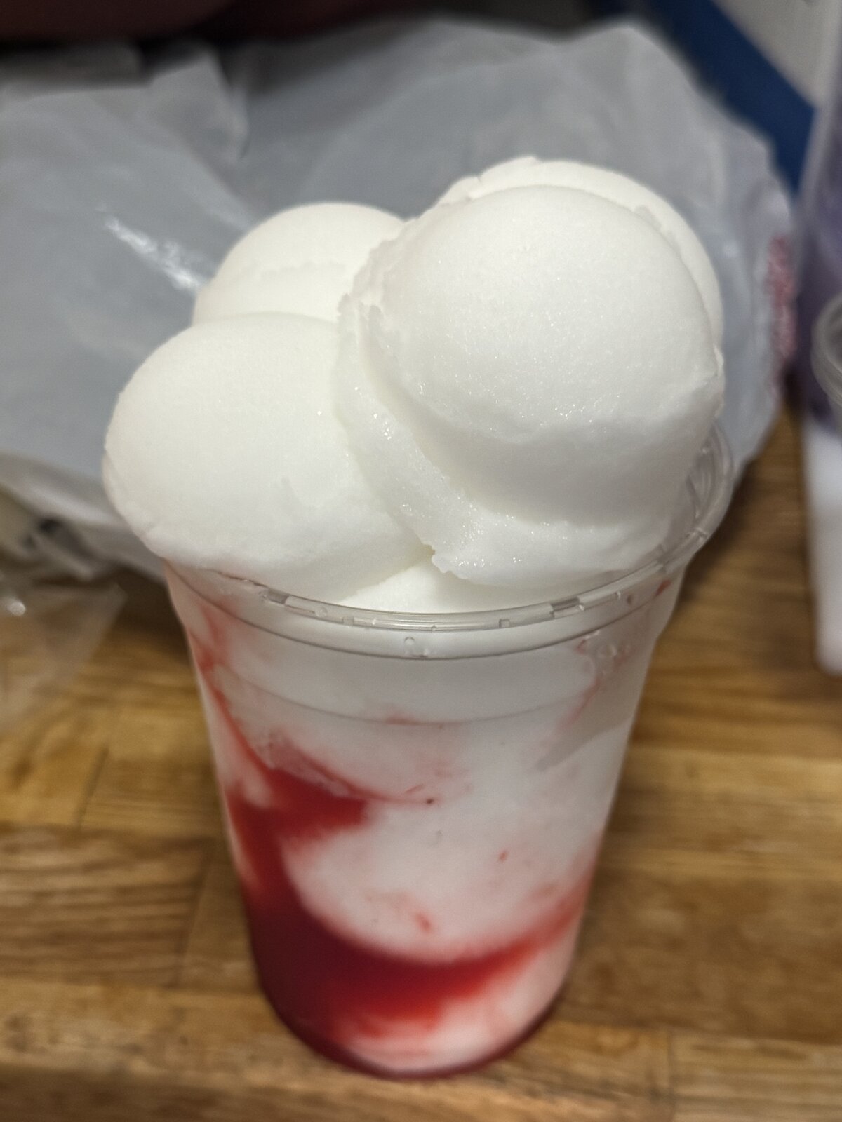 WINTER WHITE STRAWBERRY